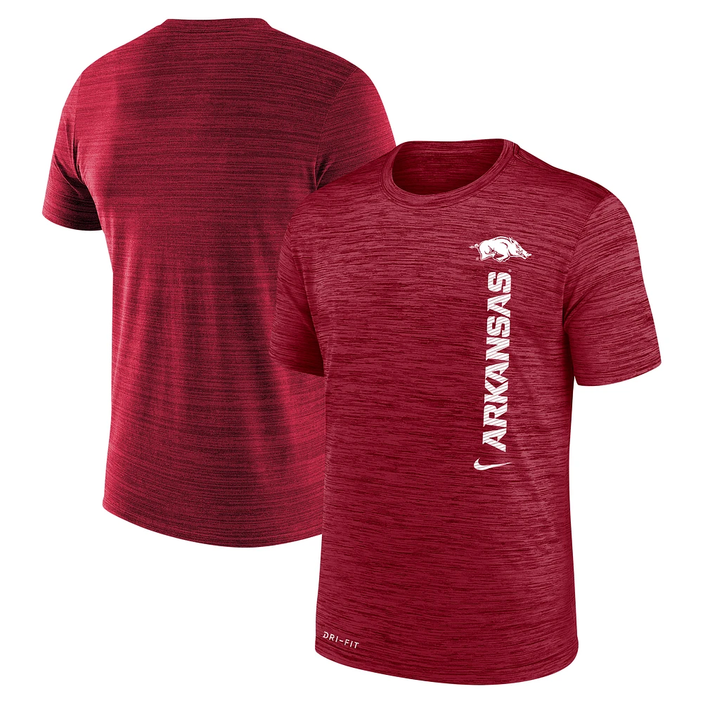 T-shirt Nike Cardinal Arkansas Razorbacks 2024 Sideline Velocity Legend Performance pour homme