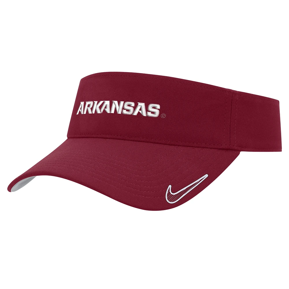 Visière réglable Nike Cardinal Arkansas Razorbacks 2024 Sideline Ace Performance pour homme