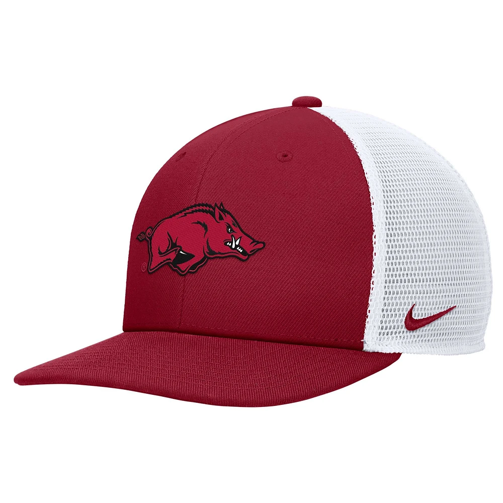 Casquette Nike Cardinal Arkansas Razorbacks Meshback Snapback pour homme