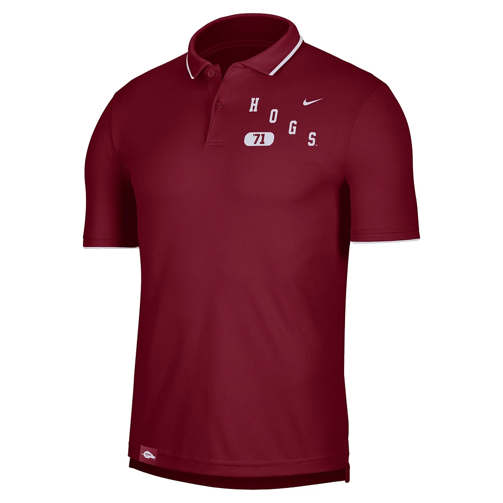 Polo Performance Nike Cardinal Arkansas Razorbacks Wordmark pour Homme