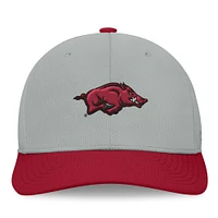 Men's Top of the World  Gray/Cardinal Arkansas Razorbacks Mick Flex Hat