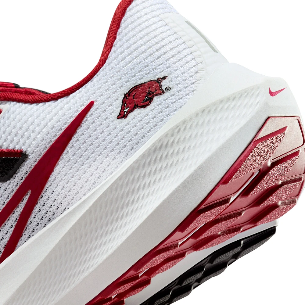 Unisex Nike  White Arkansas Razorbacks Zoom Pegasus 40 Running Shoe