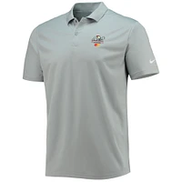 Polo de performance Nike Arnold Palmer Invitational Victory Solid Wordmark pour homme, gris