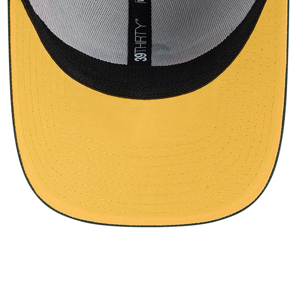 Men's New Era  Gold/Dark Green Athletics 2025 Spring Training 39THIRTY Flex Hat