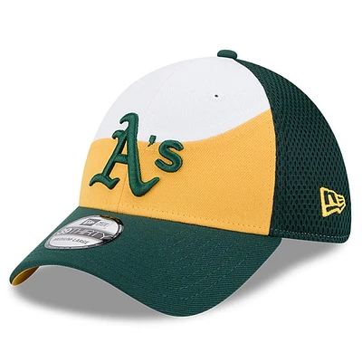 Men's New Era  Gold/Dark Green Athletics 2025 Spring Training 39THIRTY Flex Hat