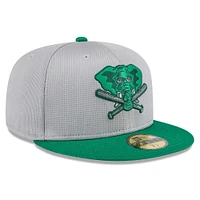 Men's New Era  Gray/Green Athletics 2025 Batting Practice 59FIFTY Fitted Hat