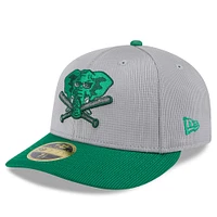 Casquette d'entraînement au bâton à profil bas 59FIFTY Athletics 2025 de New Era pour homme, gris/vert