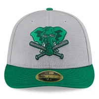 Casquette d'entraînement au bâton à profil bas 59FIFTY Athletics 2025 de New Era pour homme, gris/vert