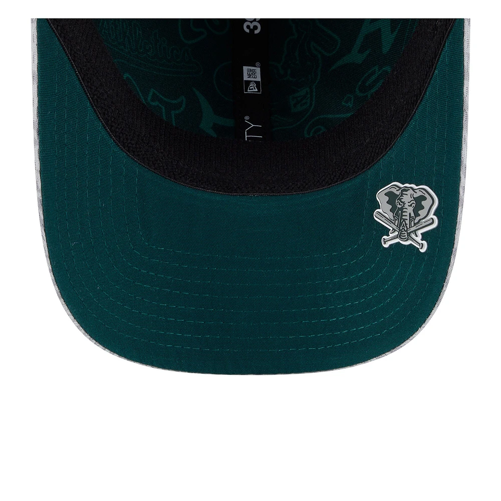 Men's New Era Gray Athletics 2025 MLB Clubhouse 39THIRTY Flex Hat