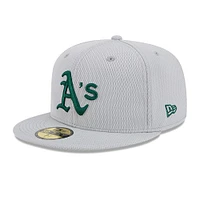 Men's New Era Gray Athletics 2025 MLB Clubhouse 59FIFTY Fitted Hat