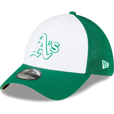 Casquette d'entraînement au bâton 39THIRTY Flex Athletics 2023 pour homme New Era verte/blanche