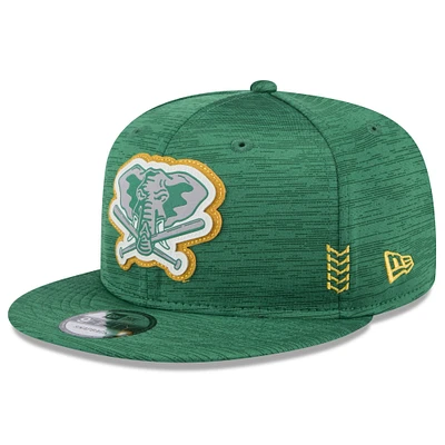 Men's New Era Green Athletics 2024 Clubhouse 9FIFTY Snapback Hat