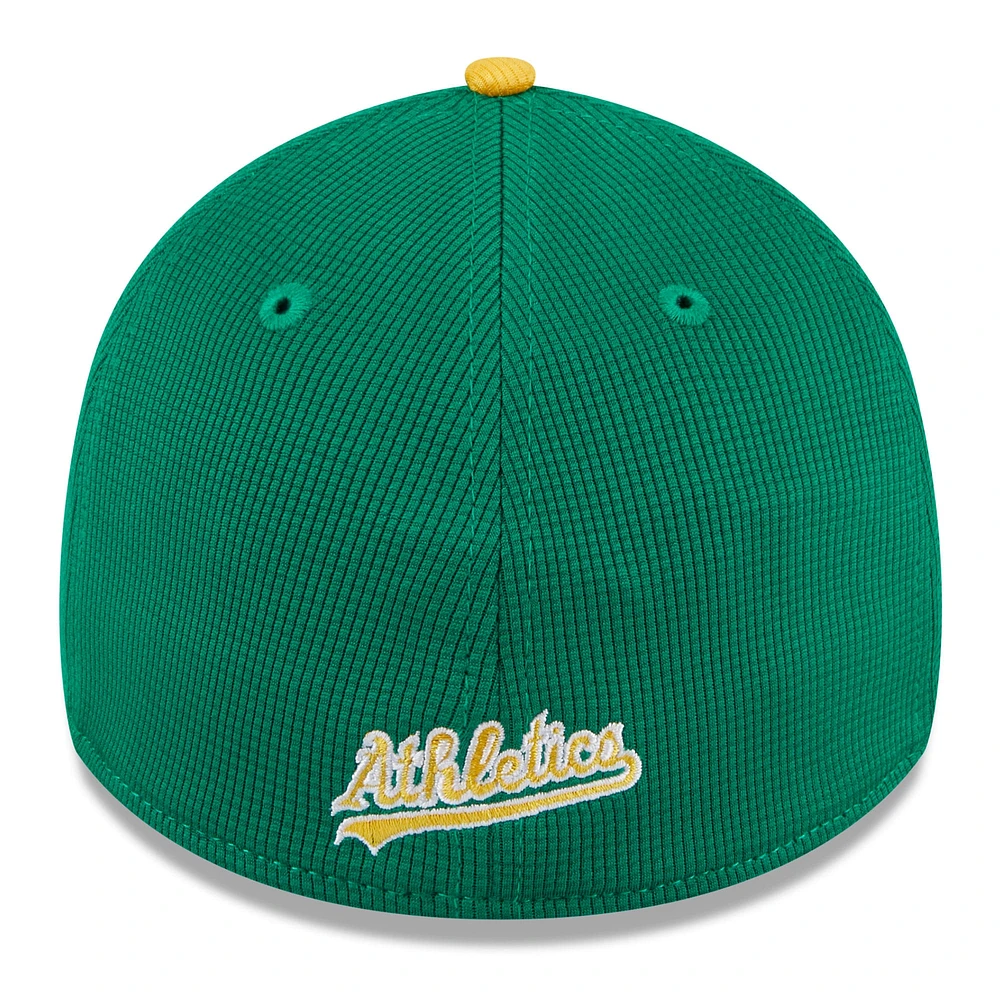 Men's New Era  Kelly Green Athletics 2025 Batting Practice 39THIRTY Flex Hat