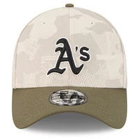 Men's New Era Light Beige/Olive Athletics 2025 Armed Forces Day 39THIRTY Flex Hat