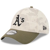 Men's New Era Light Beige/Olive Athletics 2025 Armed Forces Day 39THIRTY Flex Hat