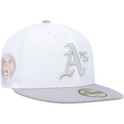 Casquette ajustée 59FIFTY Athletics 1972 World Series pour homme New Era blanche/grise avec écusson latéral et sous-visière