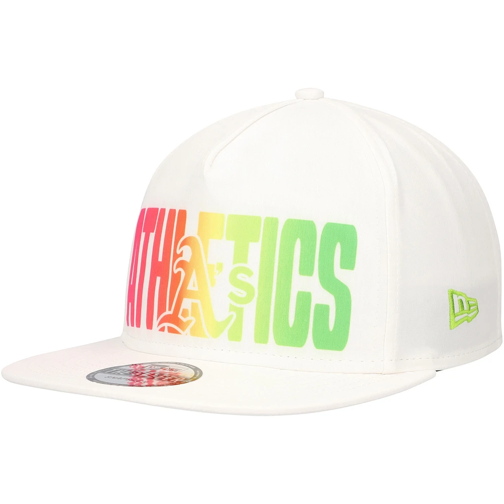 Casquette Snapback de golf New Era blanche Athletics Spring Spectrum pour homme