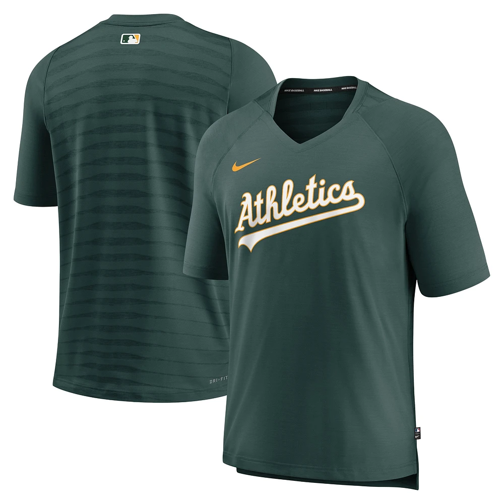 T-shirt à col en V raglan Nike Green Athletics Authentic Collection pour homme