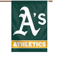 Drapeau de la maison WinCraft Athletics 28" x 40" avec mot-symbole