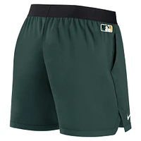 Short de performance Nike Green Athletics Authentic Collection Team pour femme