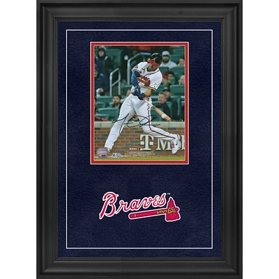 Photographie encadrée de luxe autographiée de 8" x 10" de Matt Olson en train de frapper par les Braves d'Atlanta