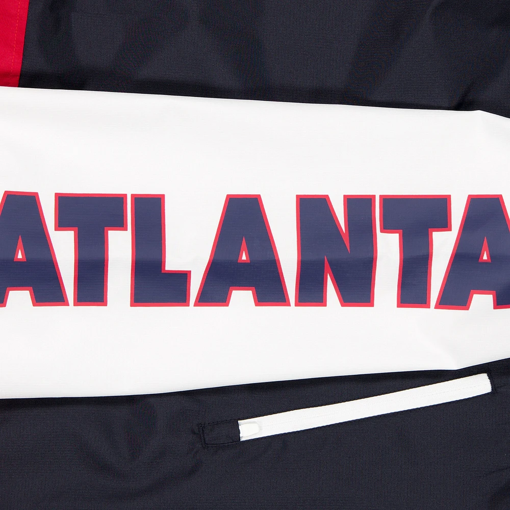Coupe-vent à capuche entièrement zippé New Era bleu marine/rouge Atlanta Braves pour homme