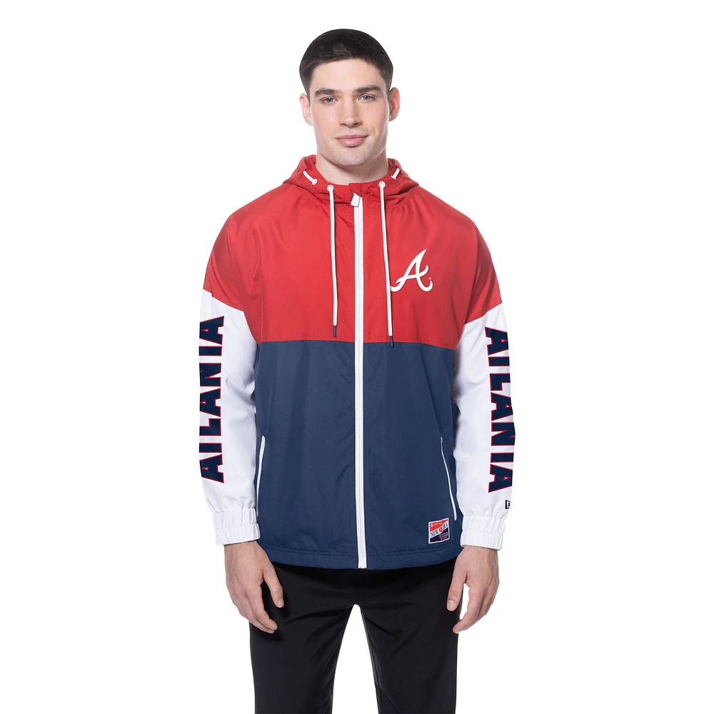 Coupe-vent à capuche entièrement zippé New Era bleu marine/rouge Atlanta Braves pour homme