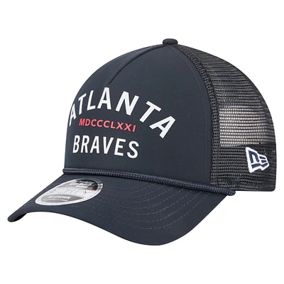 Casquette ajustable minimaliste 9FORTY A-Frame bleu marine New Era pour homme des Braves d'Atlanta