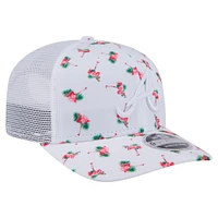 Casquette extensible à bouton-pression 9SEVENTY blanche New Era pour homme avec dos en maille Flamingo des Braves d'Atlanta