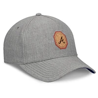 Casquette ajustable en forme de A avec patch en liège et éléments signature des Atlanta Braves Fanatics pour homme, gris