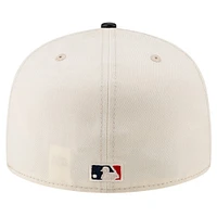 Casquette ajustée 59FIFTY avec visière en cuir crème Atlanta Braves Game Night New Era pour hommes