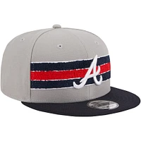 Casquette Snapback 9FIFTY Atlanta Braves Chenille Band New Era pour hommes, gris/bleu marine