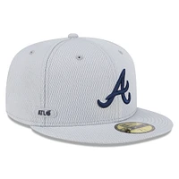 V107988 BRAVES Mlb Nwe 2025 Clubhouse Gris 59fifty HATMENHIC 60632117 #14