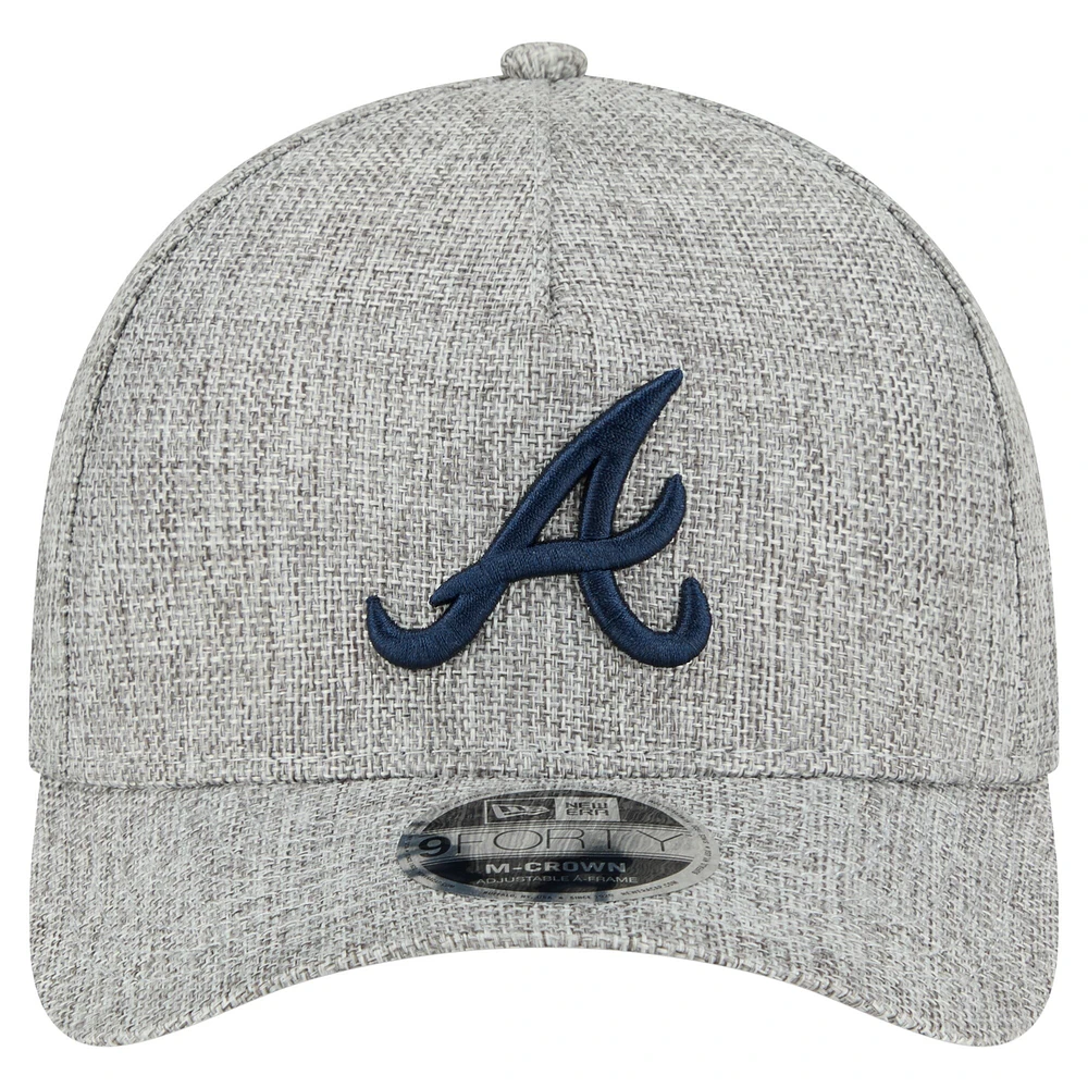 Casquette ajustable New Era grise en coton tissé M-Crown A-Frame 9FORTY pour homme des Braves d'Atlanta