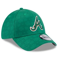 Men's New Era Kelly Green Atlanta Braves St. Patrick's Day 39THIRTY Flex Hat