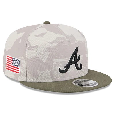Men's New Era Light Beige/Olive Atlanta Braves 2025 Armed Forces Day Split Panel 9FIFTY Snapback Hat