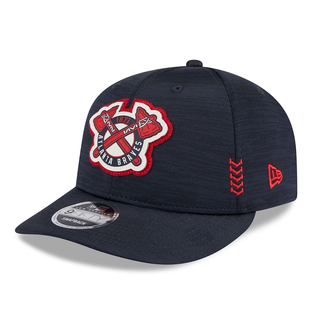 Men's New Era Navy Atlanta Braves 2024 Clubhouse Low Profile 9FIFTY Snapback Hat