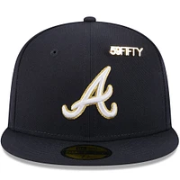 Casquette ajustée New Era bleu marine Atlanta Braves 2025 59FIFTY Day avec épingles