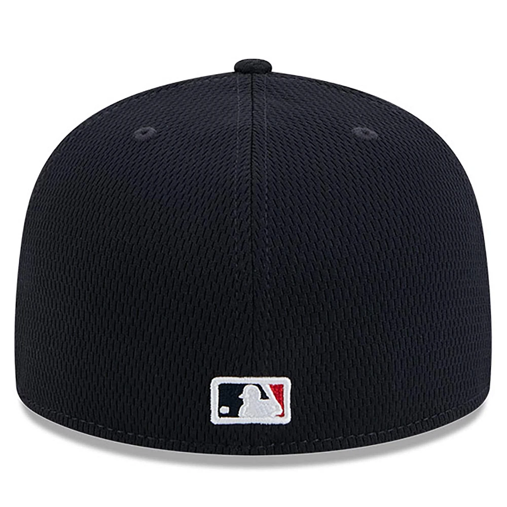 Men's New Era Navy Atlanta Braves 2025 MLB Clubhouse 59FIFTY Fitted Hat