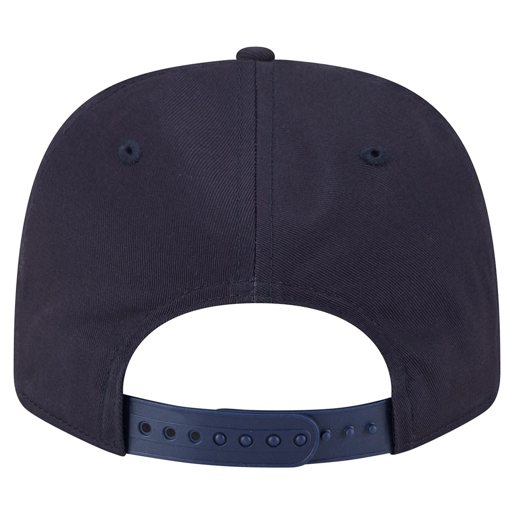 Casquette extensible à bouton-pression New Era bleu marine Atlanta Braves Circle Patch 9SEVENTY pour homme