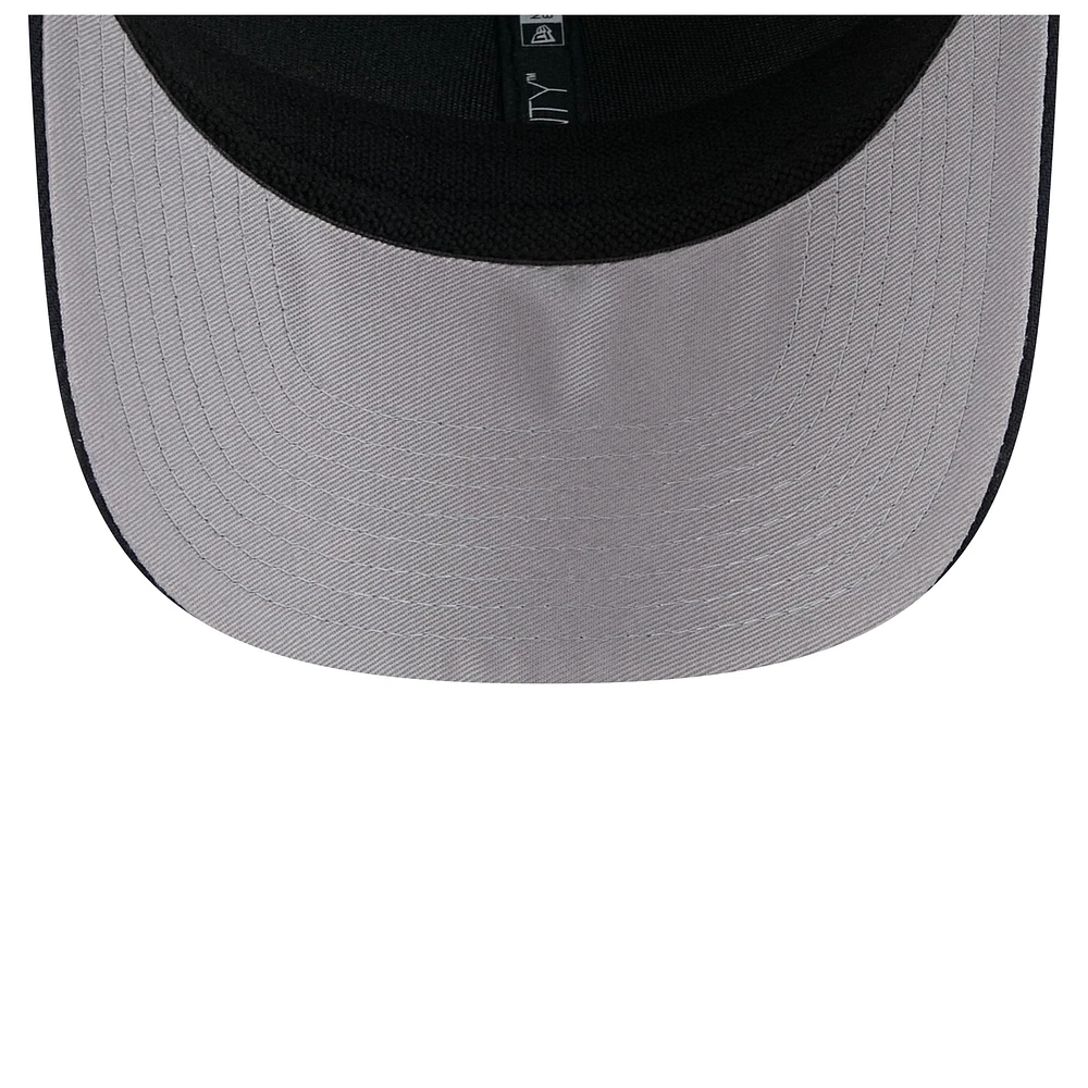 Men's New Era Navy Atlanta Braves Flag 9SEVENTY Stretch-Snap Hat