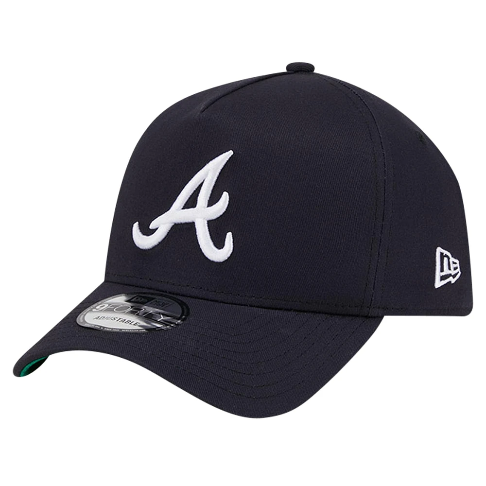 Casquette ajustable 9FORTY couleur équipe des Atlanta Braves New Era pour hommes, bleu marine