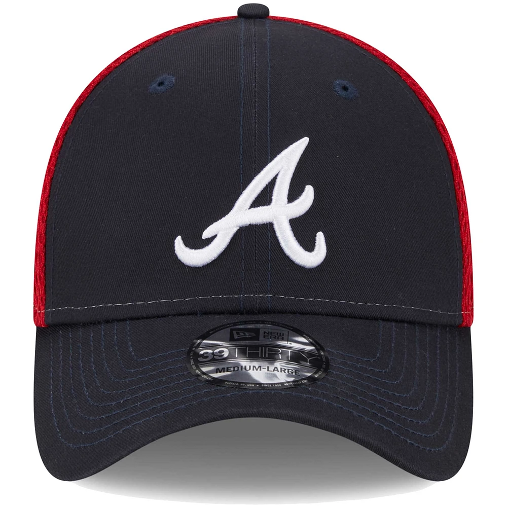 Casquette Flex New Era Atlanta Braves Team Neo 39THIRTY pour homme bleu marine