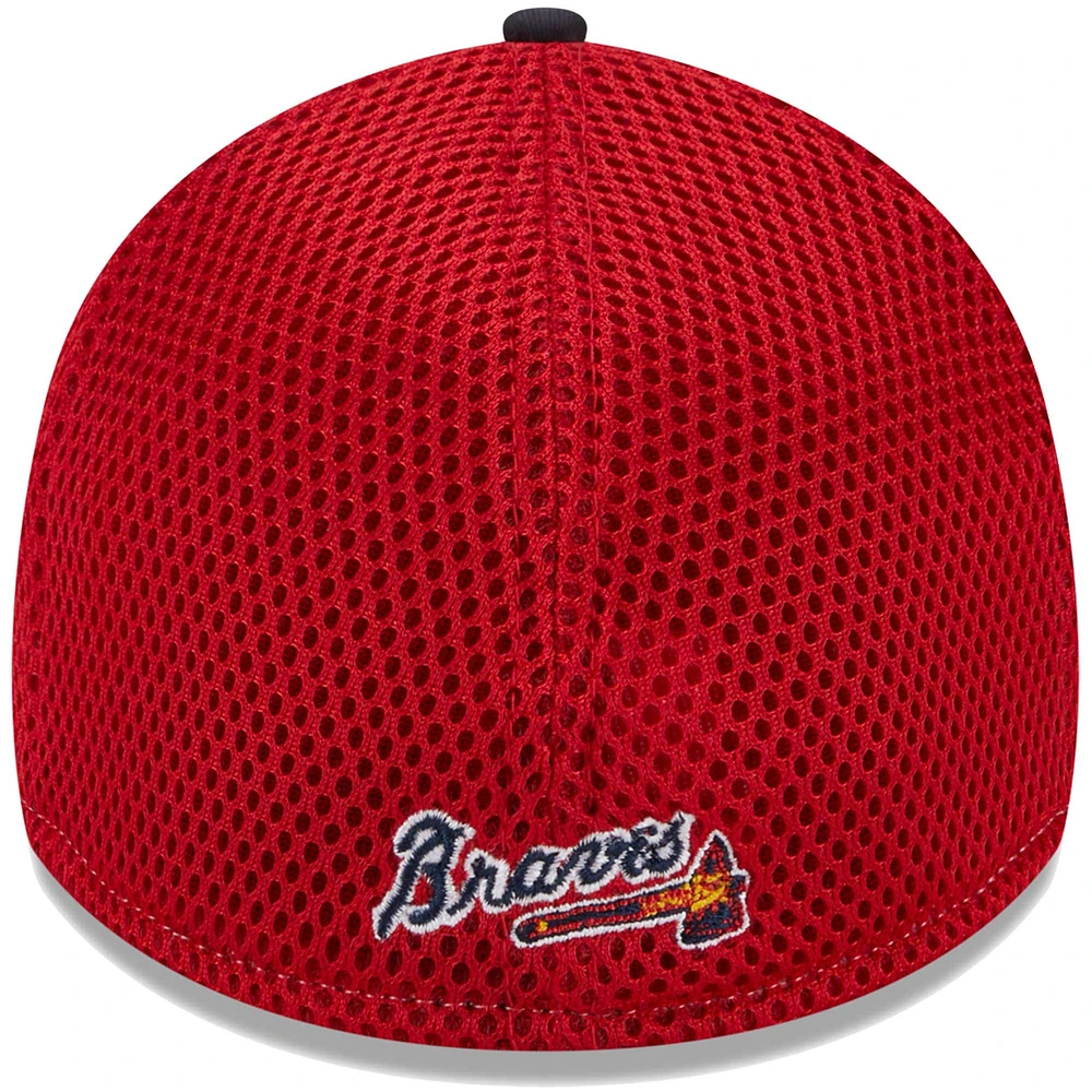 Casquette Flex New Era Atlanta Braves Team Neo 39THIRTY pour homme bleu marine