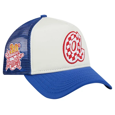 Casquette ajustable 9FORTY Trucker A-Frame New Era pour hommes, blanc/Royal Atlanta Braves, drapeau à damier