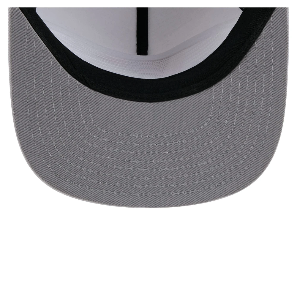 Men's New Era  White Atlanta Braves Collide Golfer Snapback Hat
