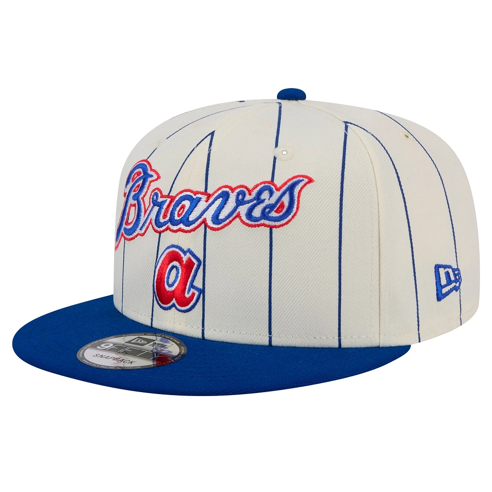 Casquette Snapback 9FIFTY à rayures blanches pour homme New Era en jersey des Braves d'Atlanta