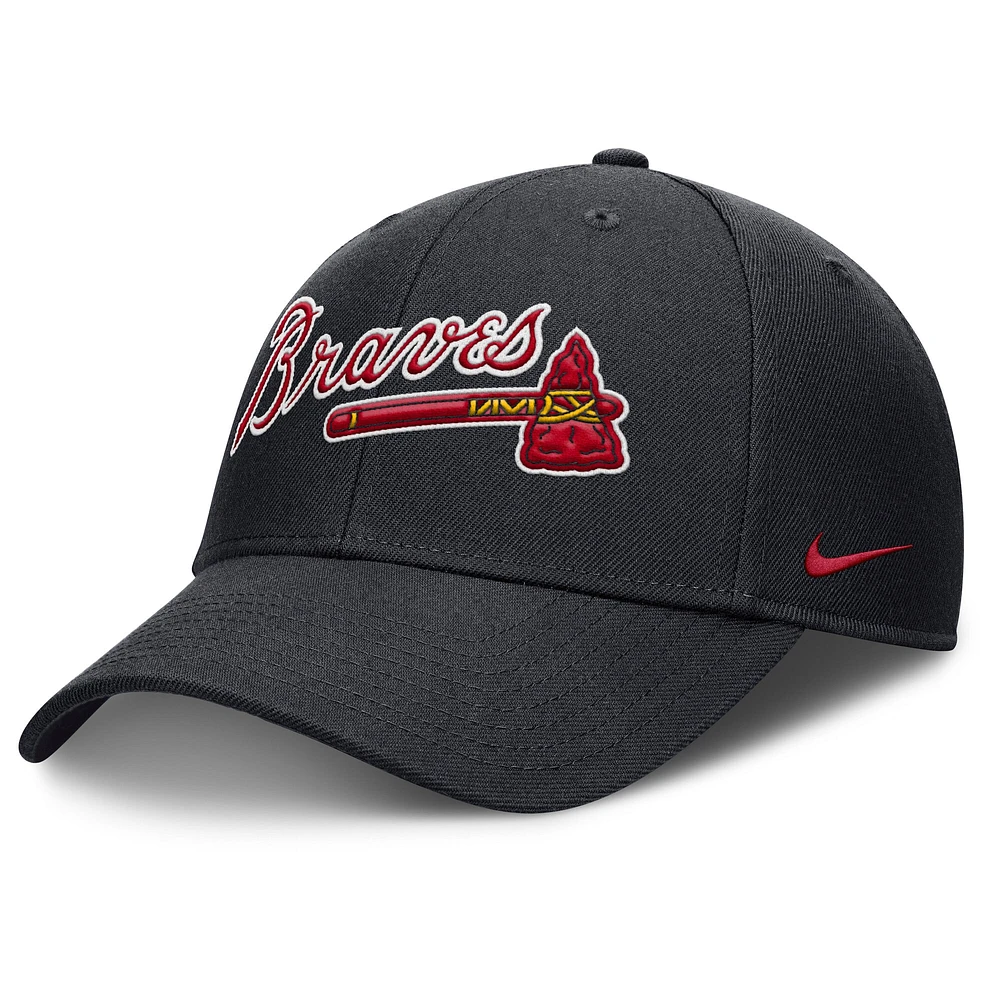 Casquette ajustable Nike Rise Gaberdine bleu marine pour homme des Atlanta Braves