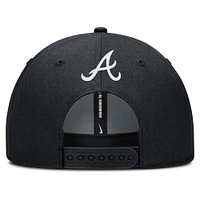 Casquette ajustable Nike Rise Gaberdine bleu marine pour homme des Atlanta Braves