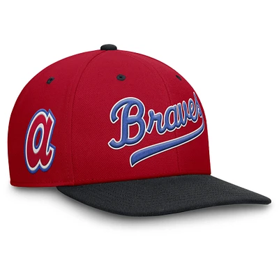 Casquette Nike Pro Performance Snapback rouge/bleu marine Atlanta Braves Cooperstown Collection pour homme